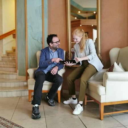 Hotel Cristal Nuremberg Bagian luar foto