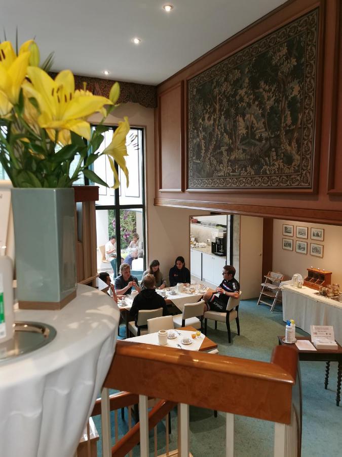 Hotel Cristal Nuremberg Bagian luar foto