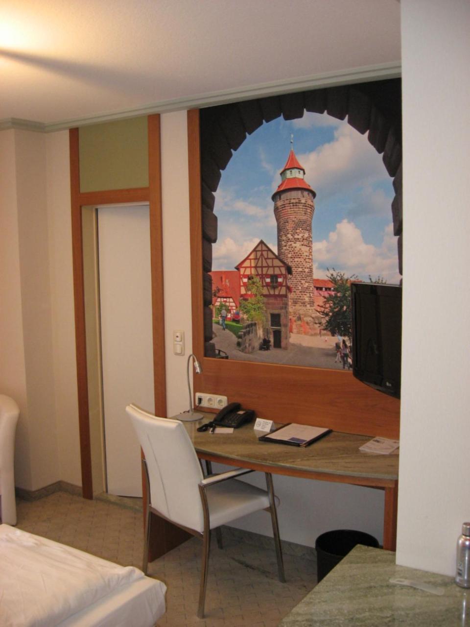 Hotel Cristal Nuremberg Bagian luar foto