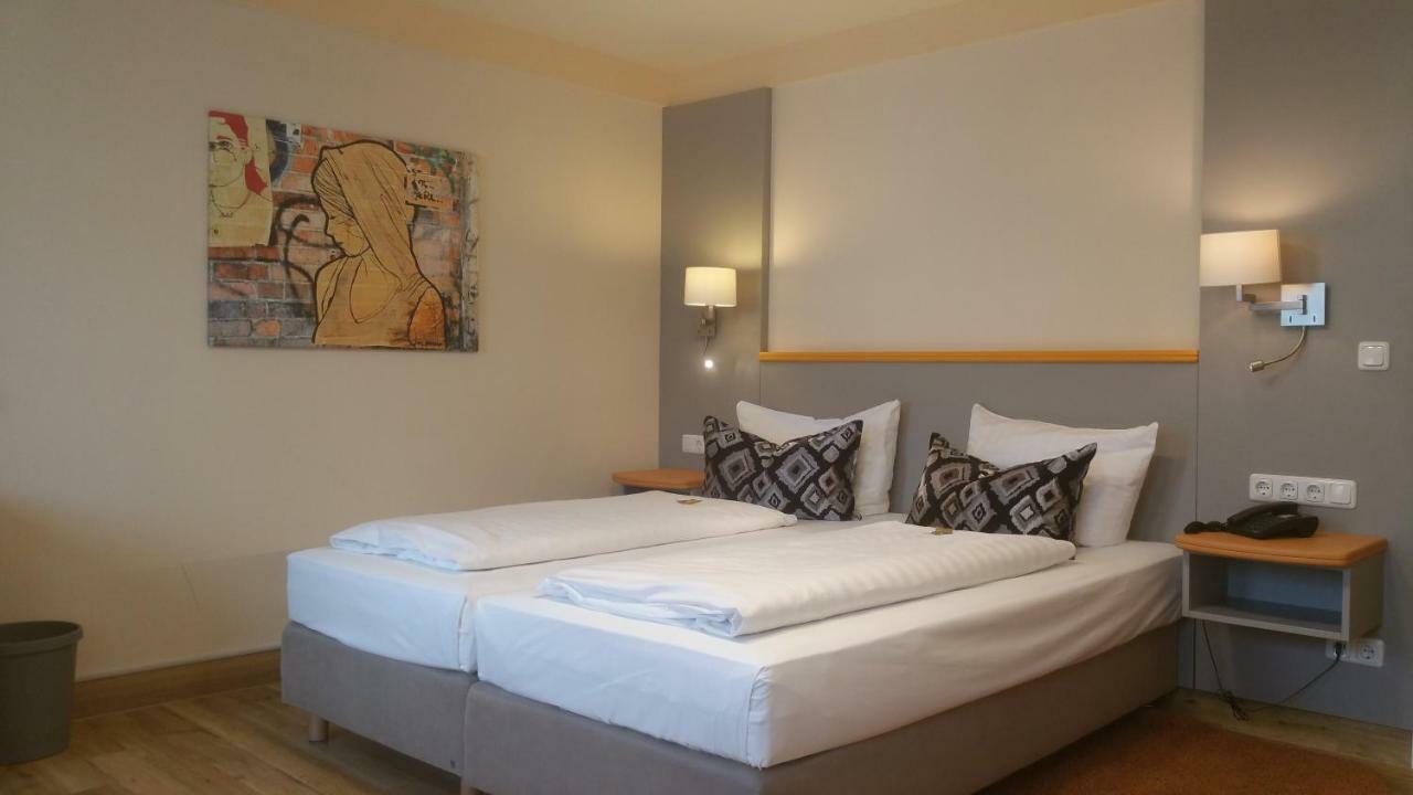Hotel Cristal Nuremberg Bagian luar foto