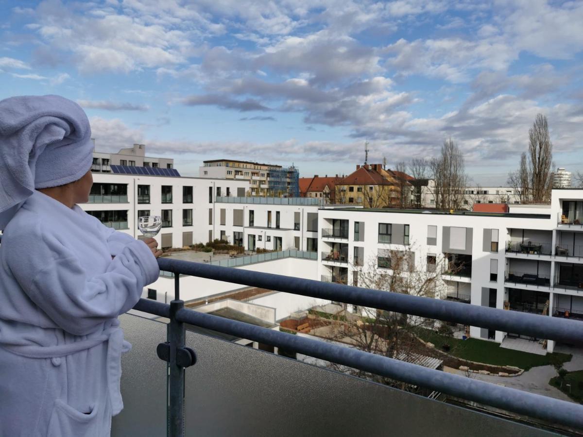 Hotel Cristal Nuremberg Bagian luar foto